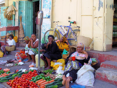 CLICK HERE - Mombasa Vegetable Vendors
