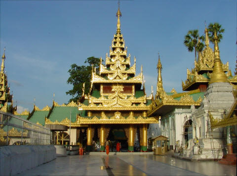 Small Stupa at Shwedagon Paya, Yangon - CLICK FOR FULL-SIZE PHOTO